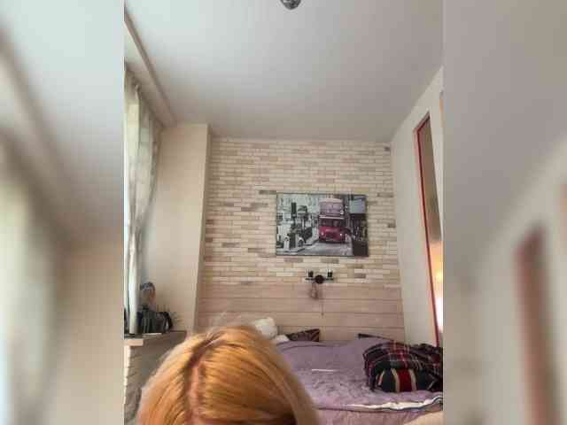 Tvoyasamka77 webcam