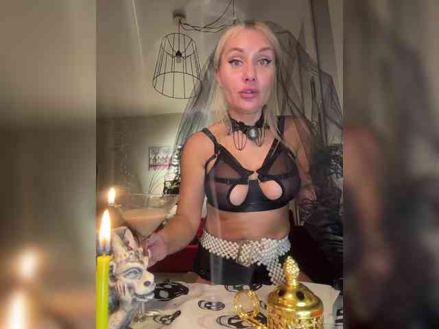 Tvoyasamka77 webcam