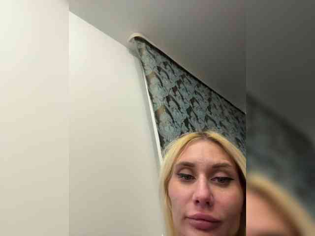 Tvoyasamka77 webcam