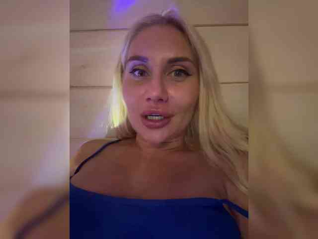 Tvoyasamka77 webcam