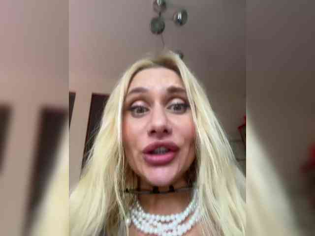 Tvoyasamka77 webcam