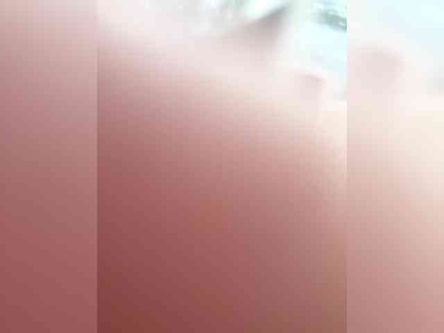 Tvoyasamka77 webcam