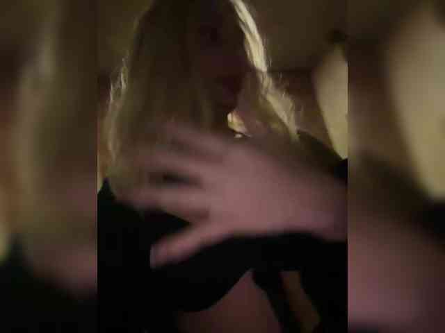 Tvoyasamka77 webcam