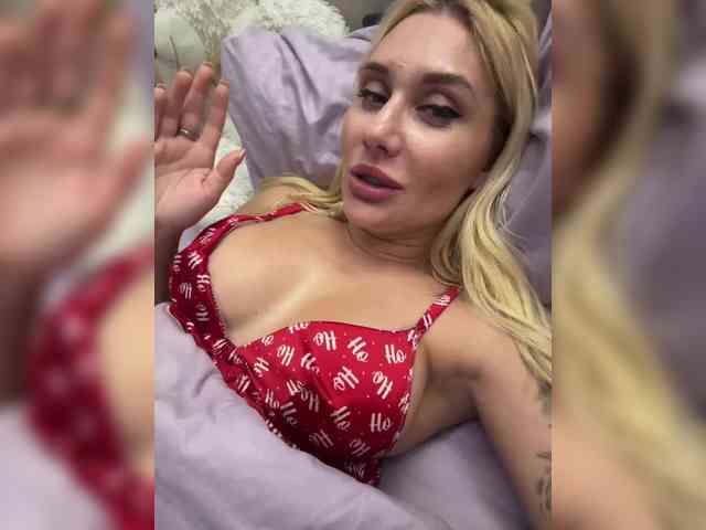 Tvoyasamka77 webcam