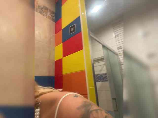 Tvoyasamka77 webcam