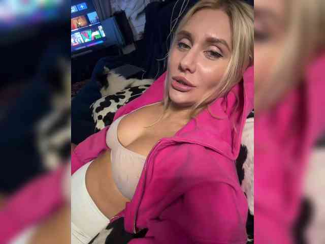 Tvoyasamka77 webcam