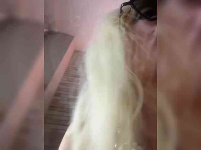 Tvoyasamka77 webcam