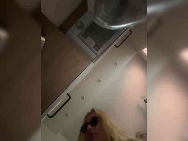 Tvoyasamka77 Live Webcam on BongaCams