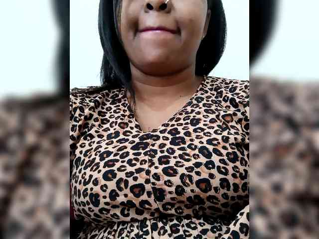 Asminah webcam