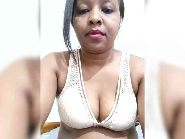 Asminah webcam