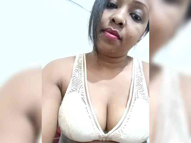 Asminah webcam