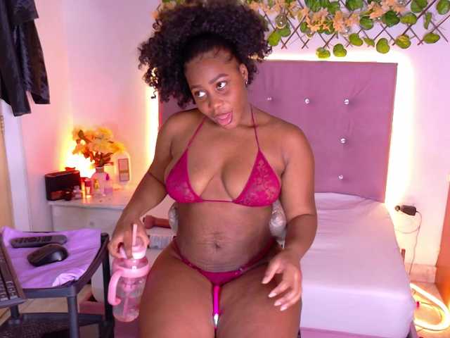 choco-dessert from BongaCams