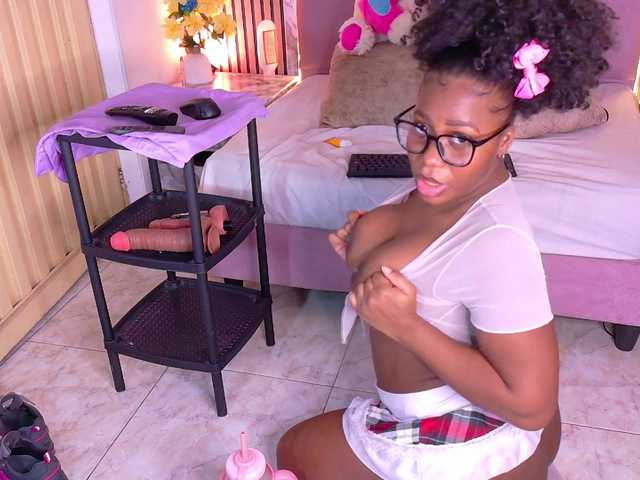 choco-dessert's BongaCams show and profile