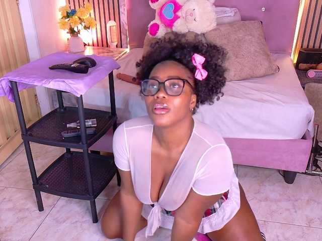 choco-dessert live cam profile