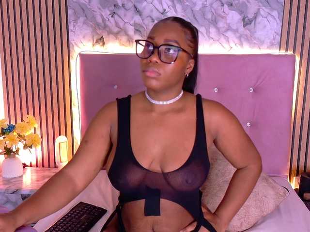 choco-dessert live cam profile