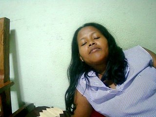 Cathie69's Live Webcam