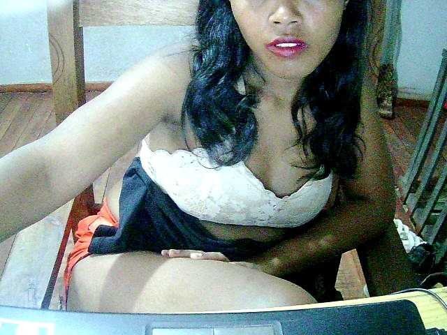 Cathie69 webcam bongacams model stream image