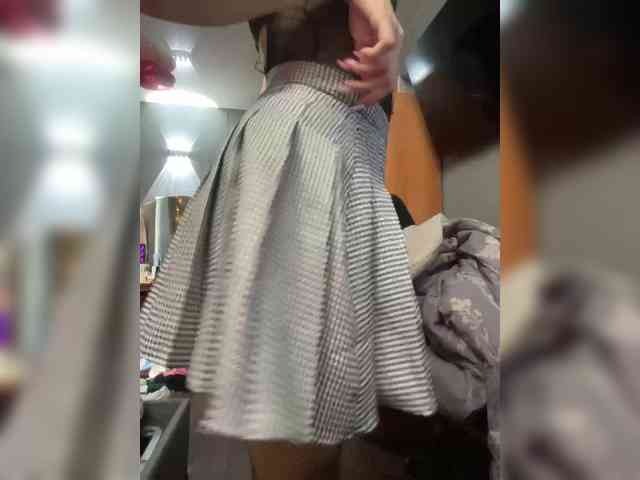 live amateur webcam ElenaSativa
