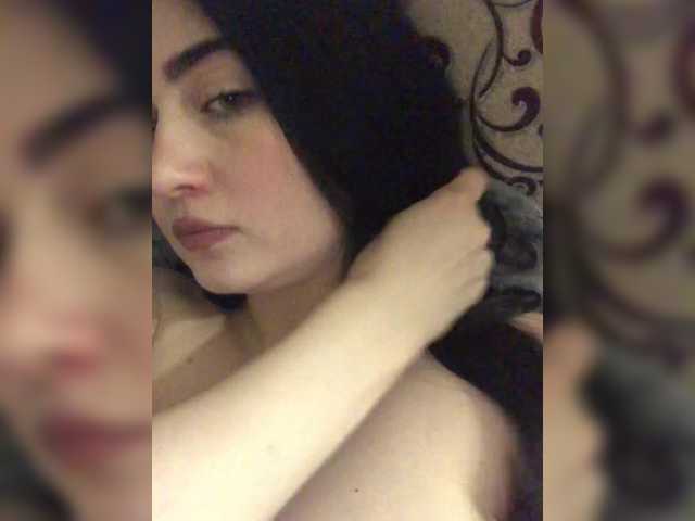 BabyMilia717's BongaCams show and profile