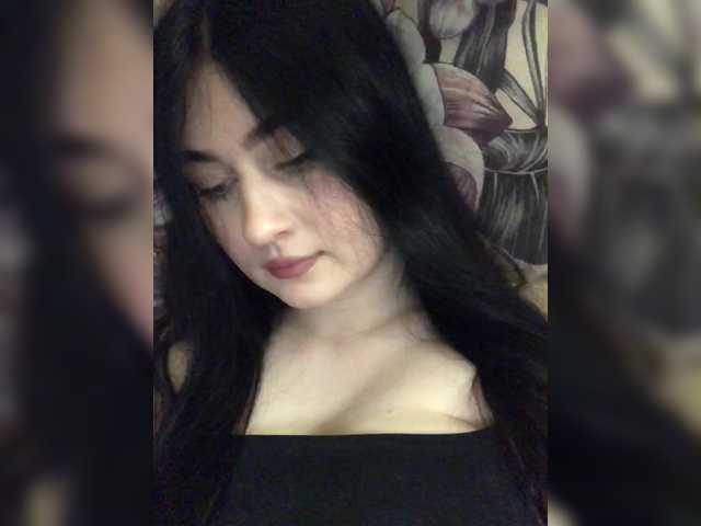 BabyMilia717's BongaCams show and profile