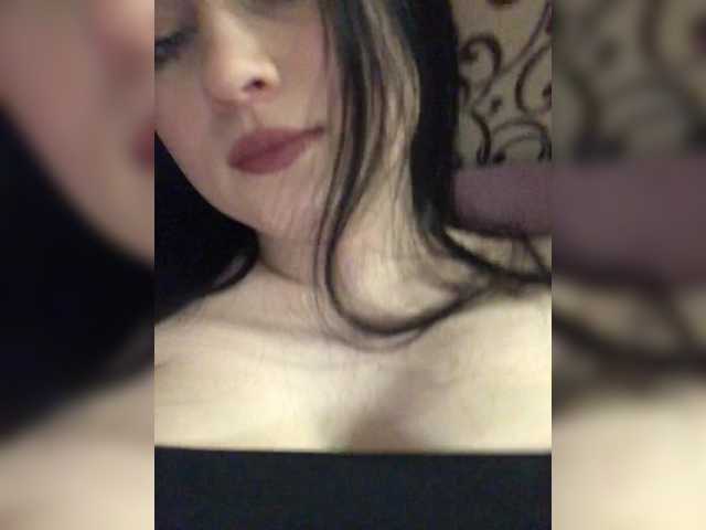 BabyMilia717's BongaCams show and profile