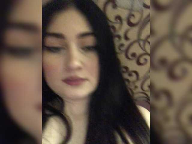 BabyMilia717's BongaCams show and profile