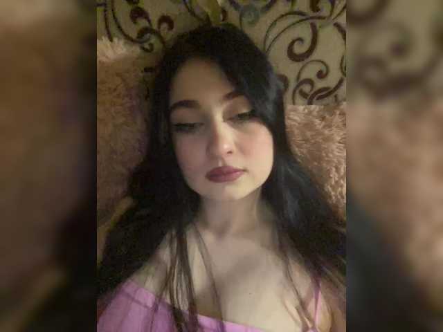 BabyMilia717's BongaCams show and profile