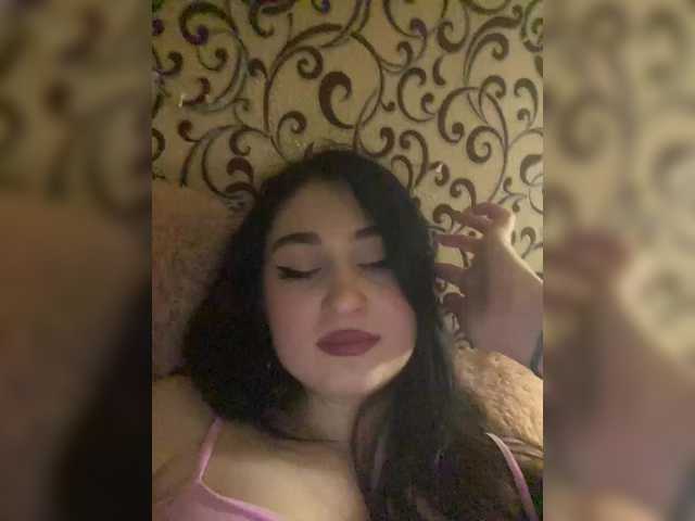 BabyMilia717's BongaCams show and profile