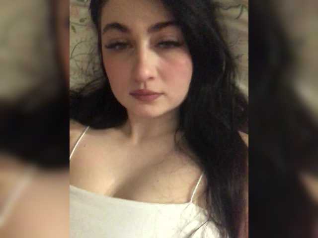 BabyMilia717's BongaCams show and profile