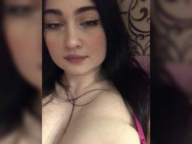 BabyMilia717's BongaCams show and profile