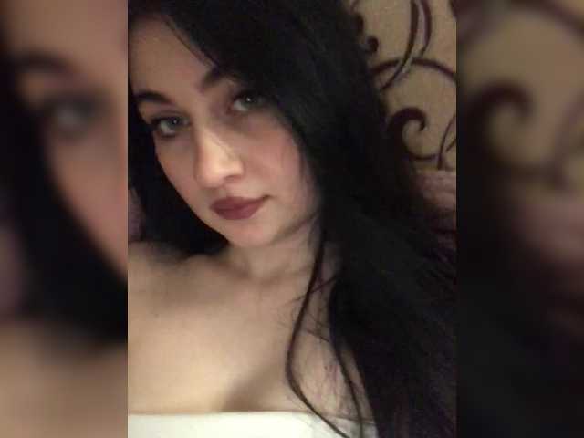 BabyMilia717's BongaCams show and profile