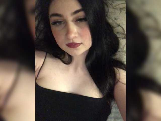 BabyMilia717's BongaCams show and profile