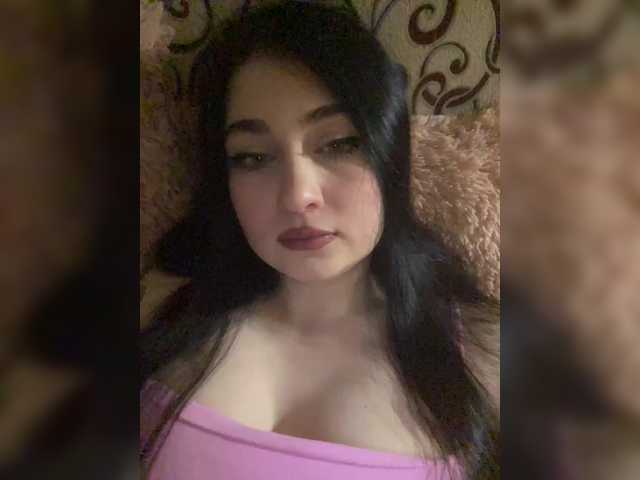 BabyMilia717 Live Cam on BongaCams and RICams