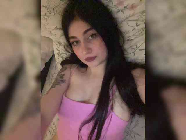 BabyMilia717 Live Webcam on BongaCams