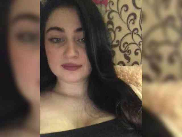 BabyMilia717 Live Webcam on BongaCams