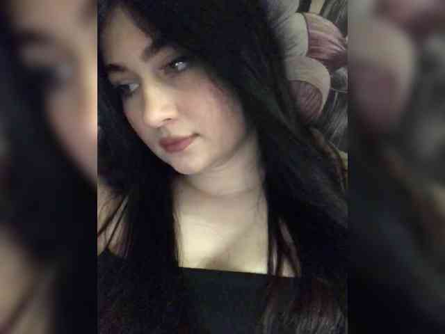 BabyMilia717 Live Webcam on BongaCams