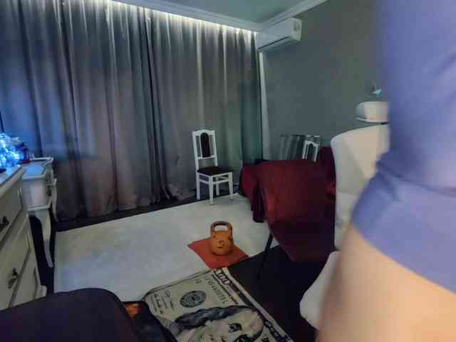 Jennifferr webcam