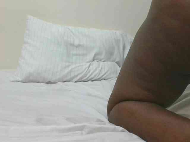 Bigass2030 webcam