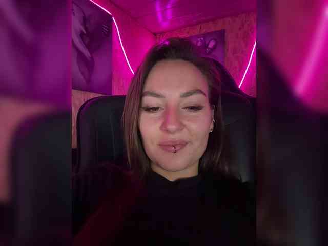 Mini-Molly69x webcam