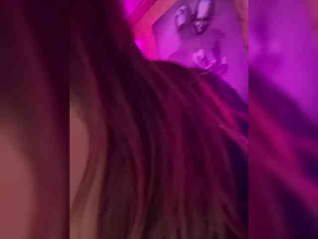 Mini-Molly69x webcam