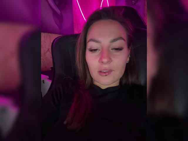 Mini-Molly69x webcam