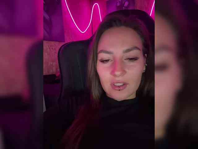 Mini-Molly69x webcam