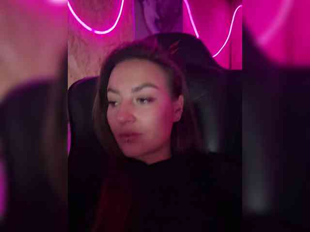 Mini-Molly69x webcam