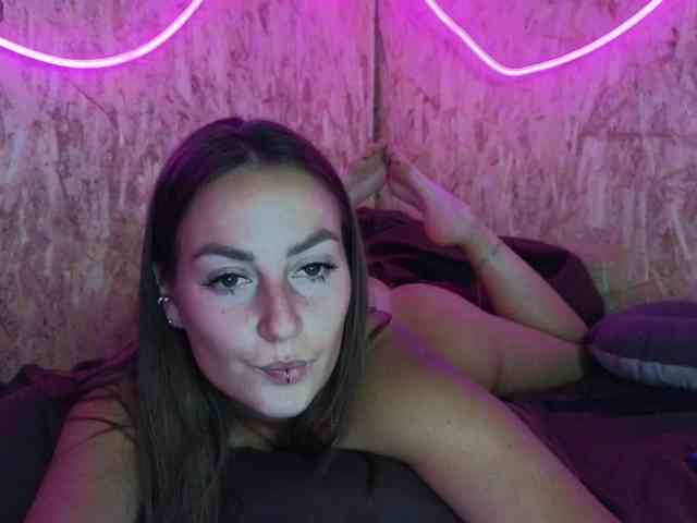 Mini-Molly69x webcam