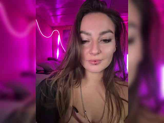 Mini-Molly69x webcam