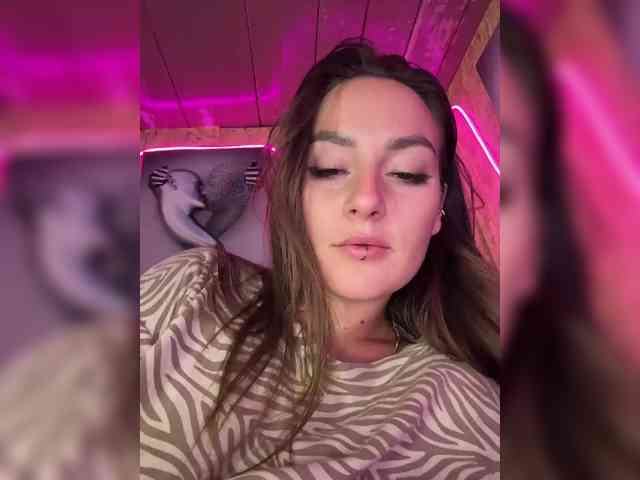 Mini-Molly69x webcam