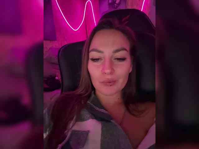 Mini-Molly69x webcam
