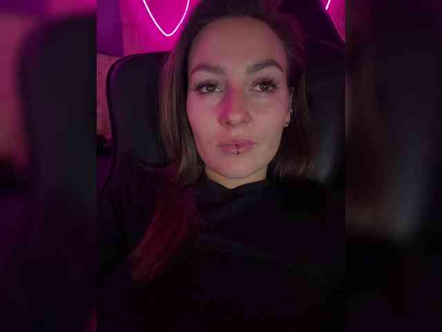 Mini-Molly69x webcam