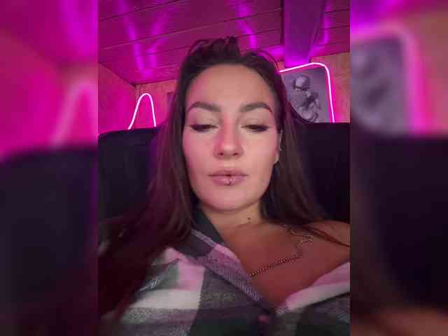 Mini-Molly69x webcam