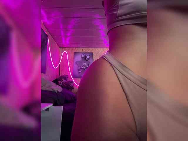 Mini-Molly69x webcam